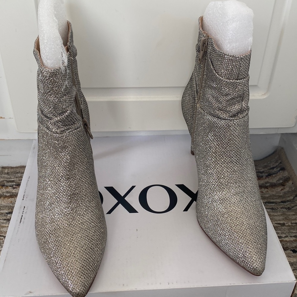 Heeled ankle boots